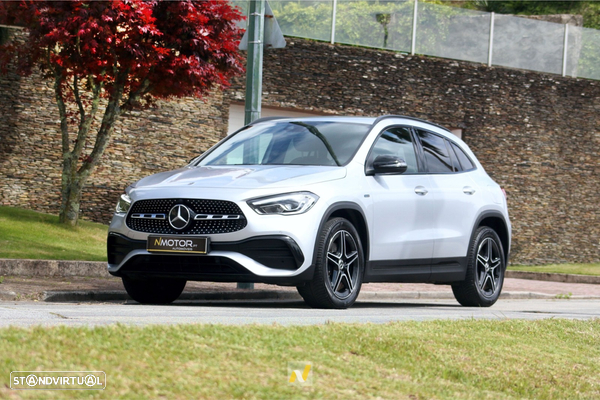 Mercedes-Benz GLA 250 e AMG Line