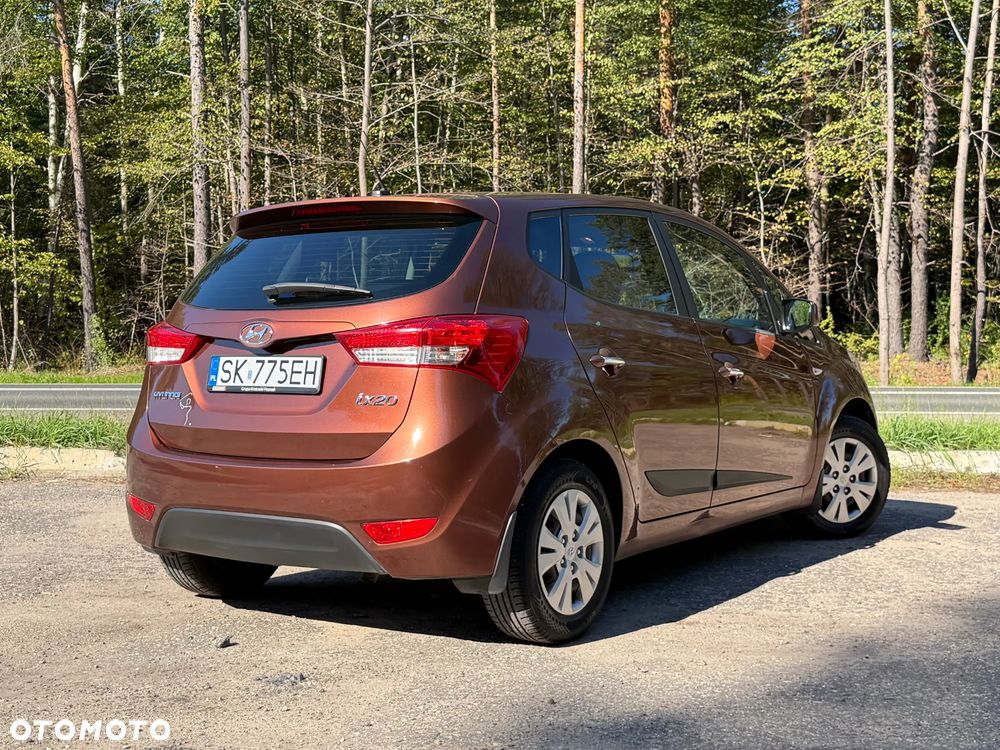 Hyundai ix20 - 8