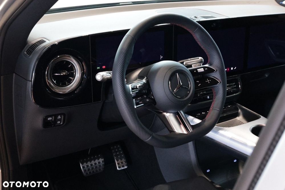 Mercedes-Benz GLB - 9