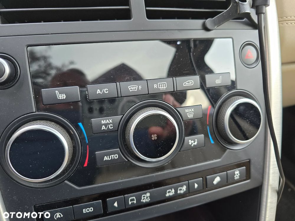 Land Rover Discovery Sport 2.0 Si4 HSE - 19