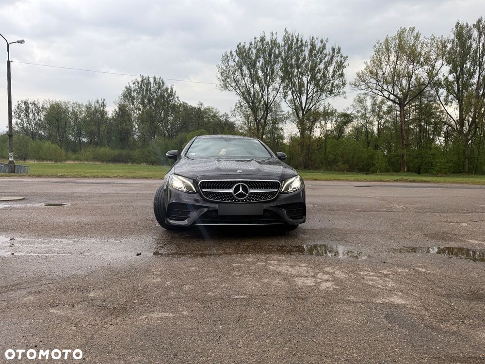 Mercedes-Benz Klasa E 300 9G-TRONIC - 3