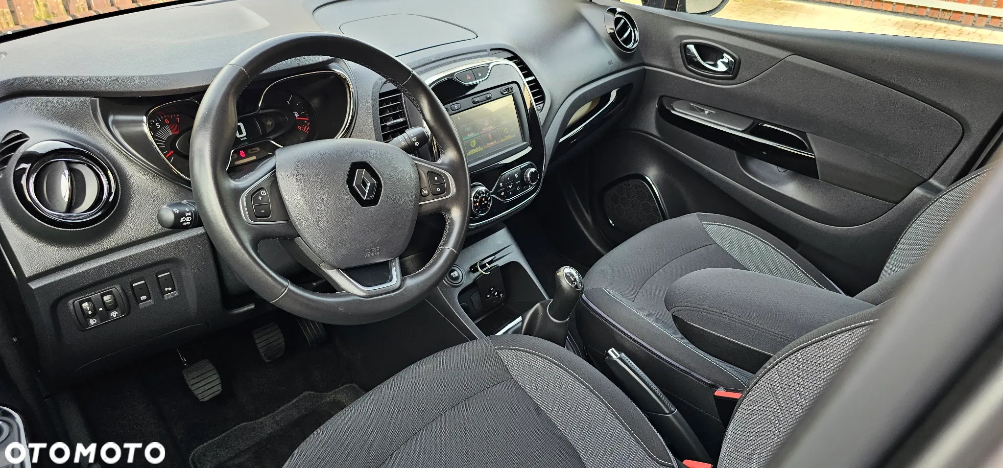 Renault Captur - 6