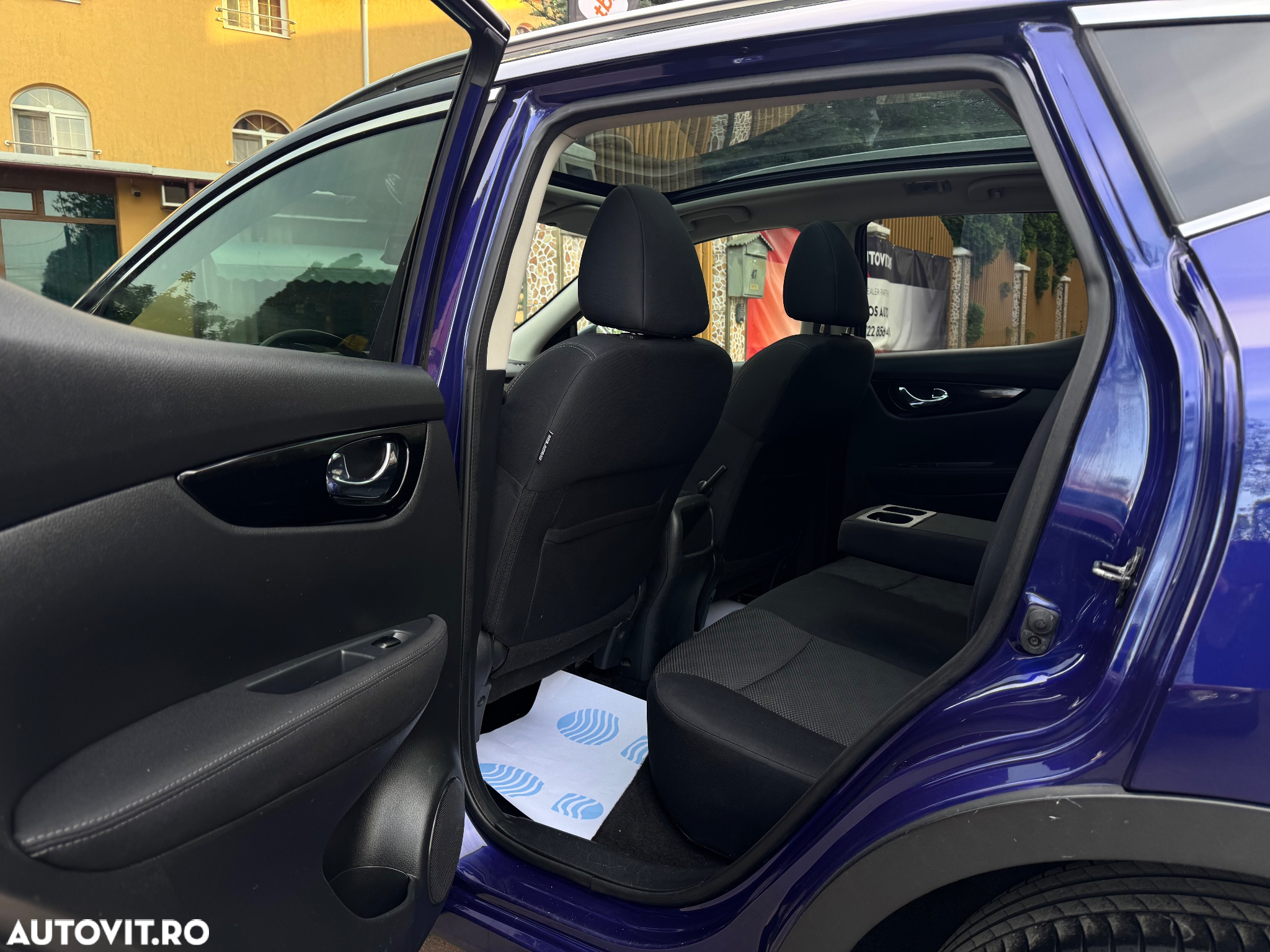 Nissan Qashqai 1.2 DIG-T TEKNA - 9