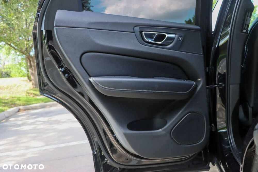 Volvo XC 60 - 11
