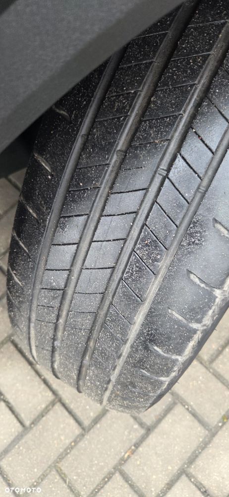 Ford Kuga 2.5P PHEV FWD Titanium - 22