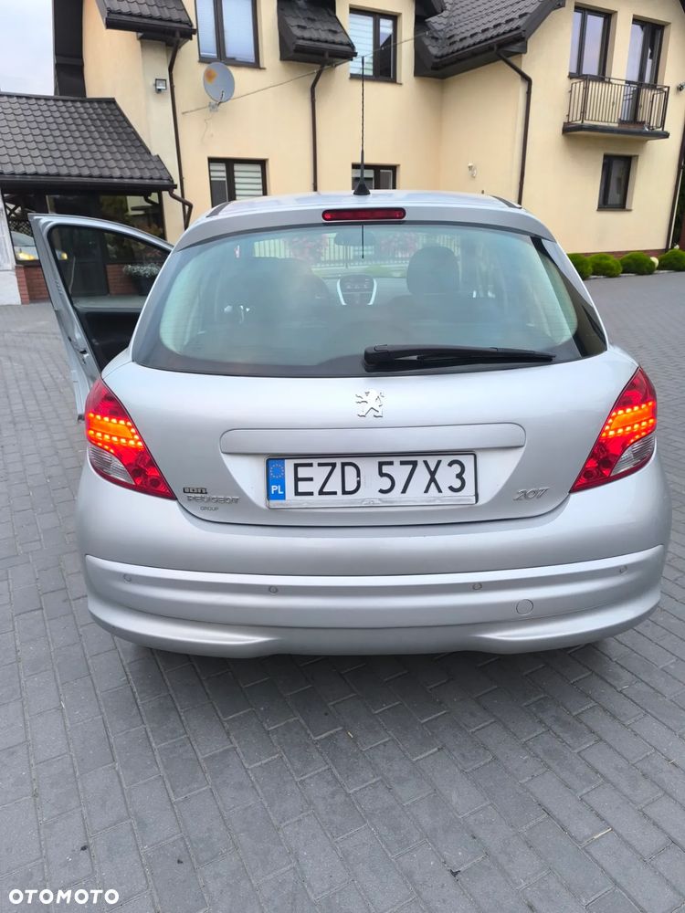 Peugeot 207 1.4 HDi Business Line - 10