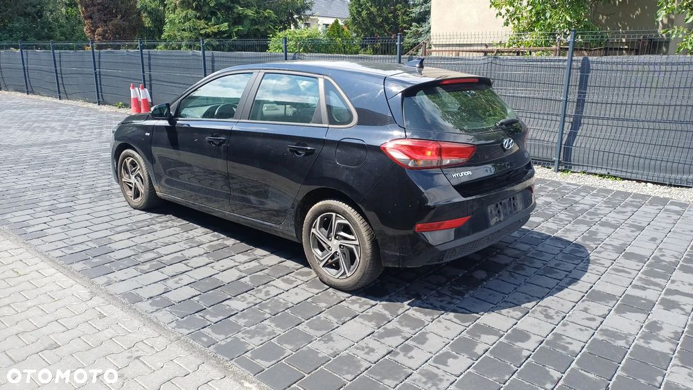 Hyundai i30 1.0 T-GDI 48V-Hybrid Connect & Go - 5
