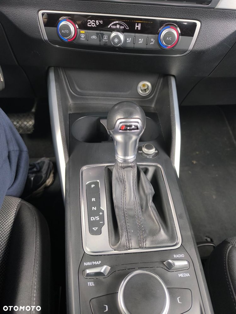Audi Q2 30 TDI S tronic - 25
