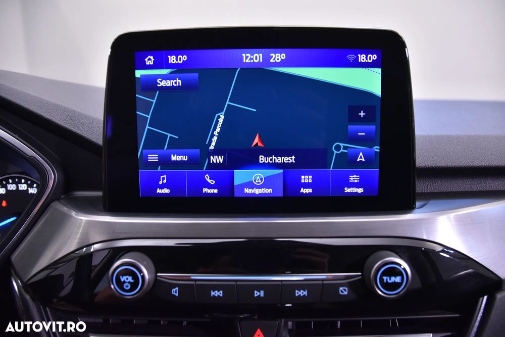 Ford Kuga - 21