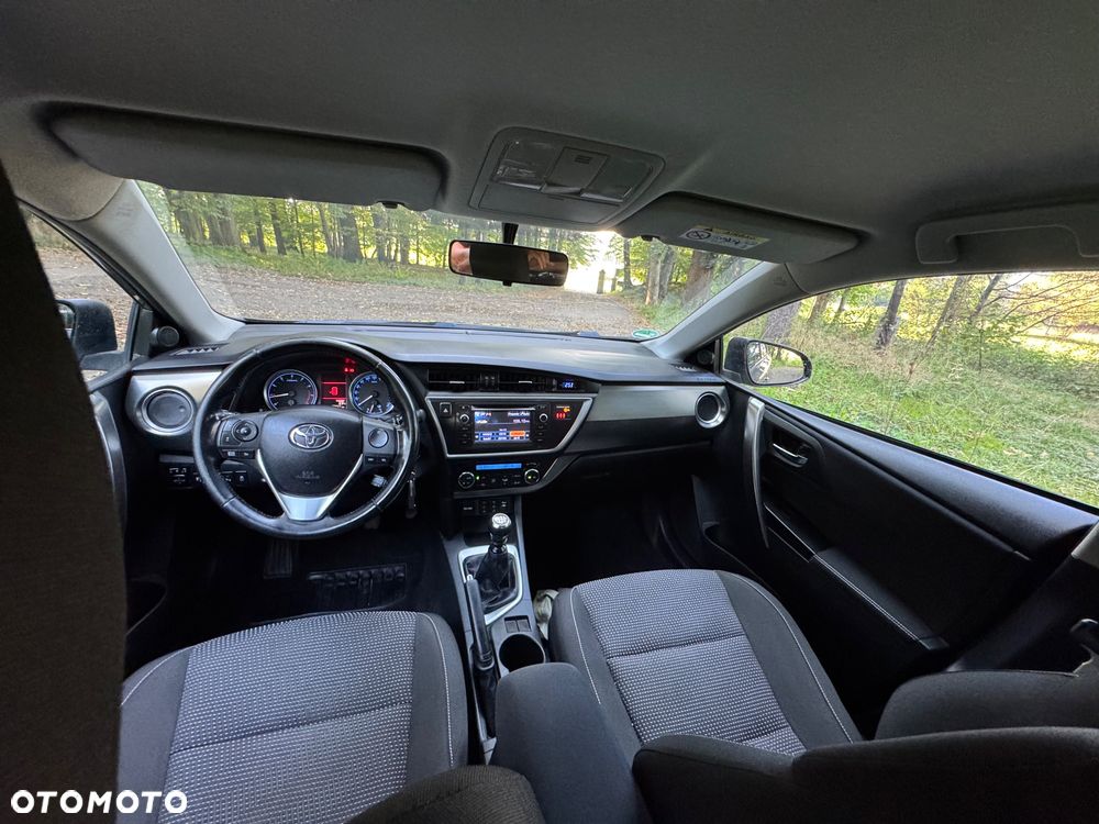 Toyota Auris 1.6 Valvematic START Edition - 11