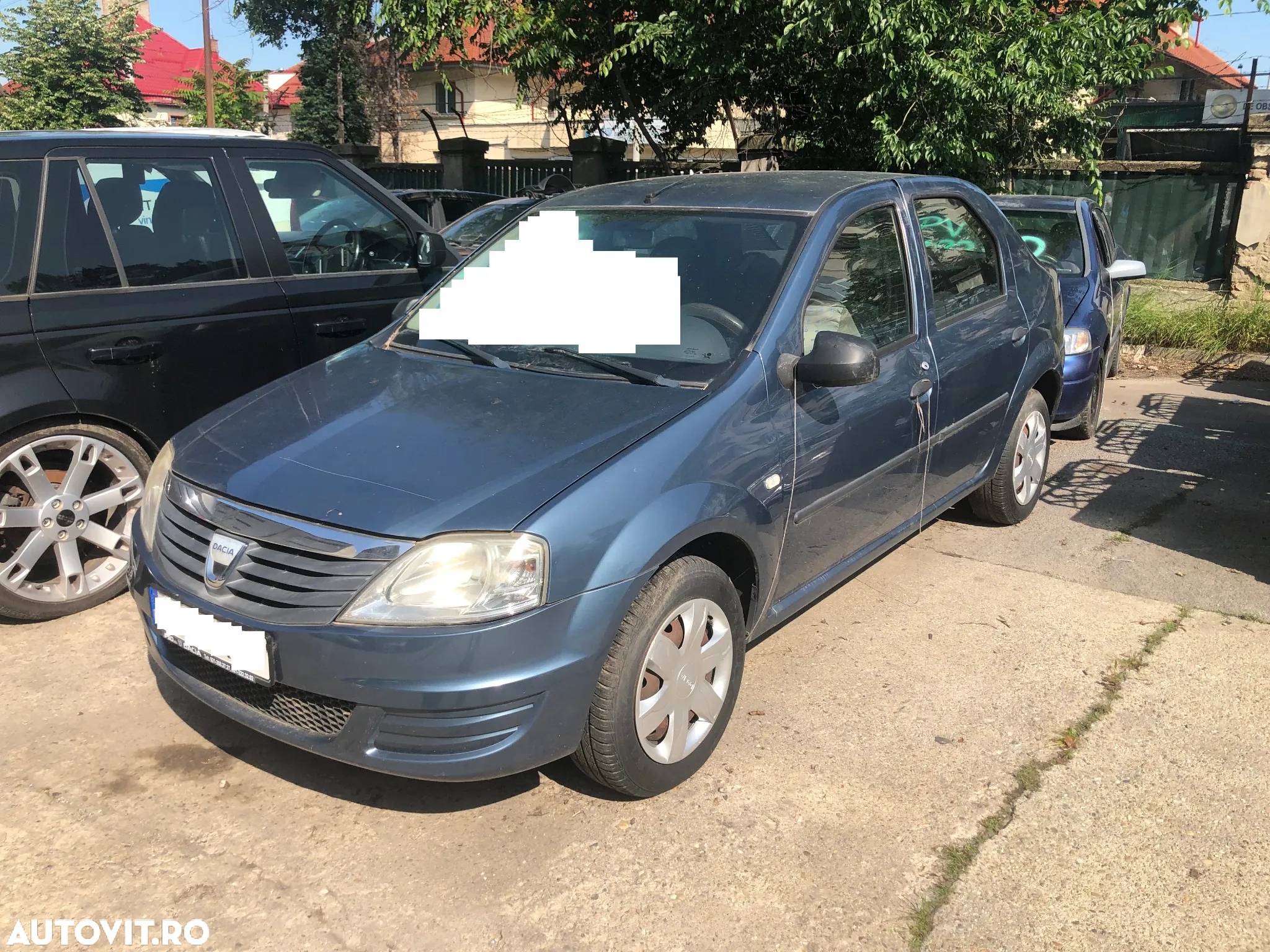 Dezmembrez Dacia Logan PH2 facelift 2011 1.4 benzina - 9