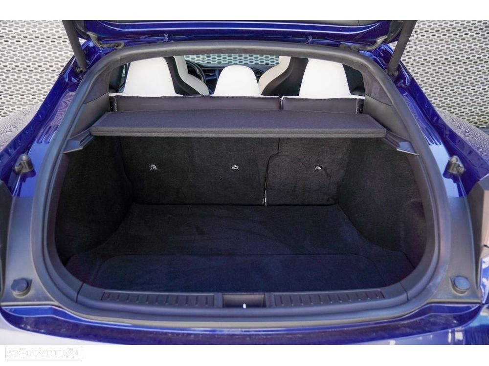 Tesla Model S 75D - 15