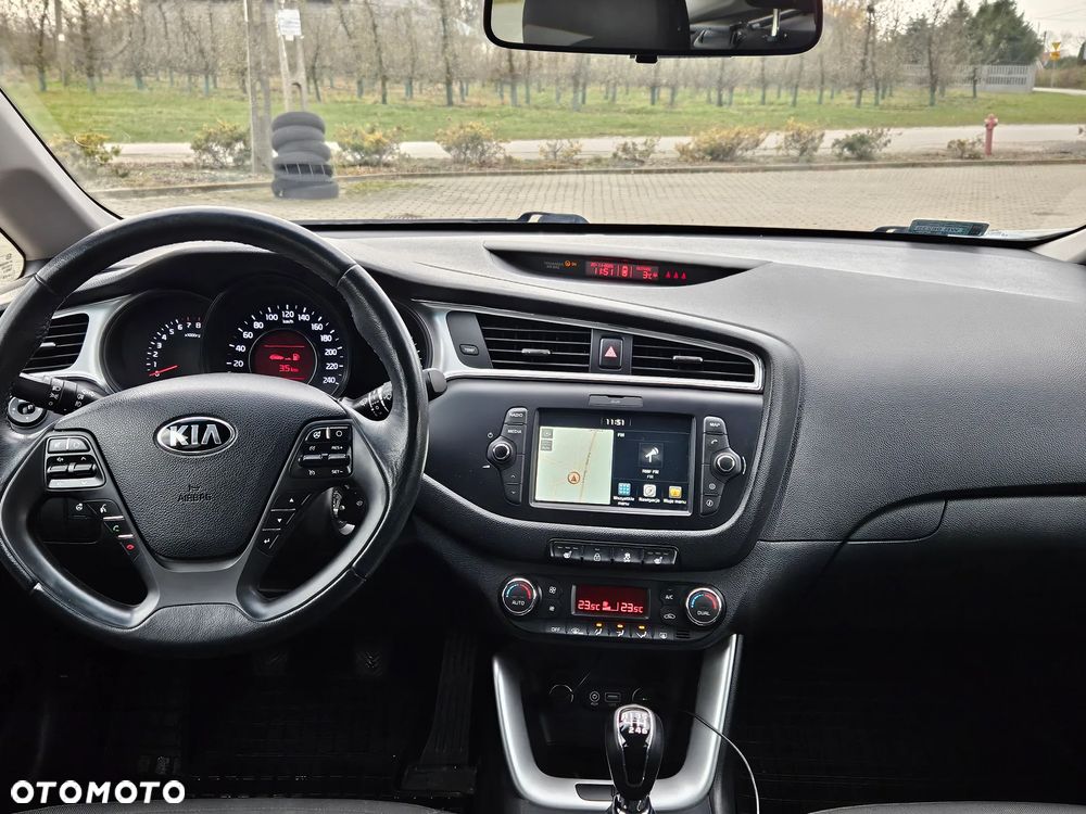 Kia Ceed 1.6 GDI L - 14