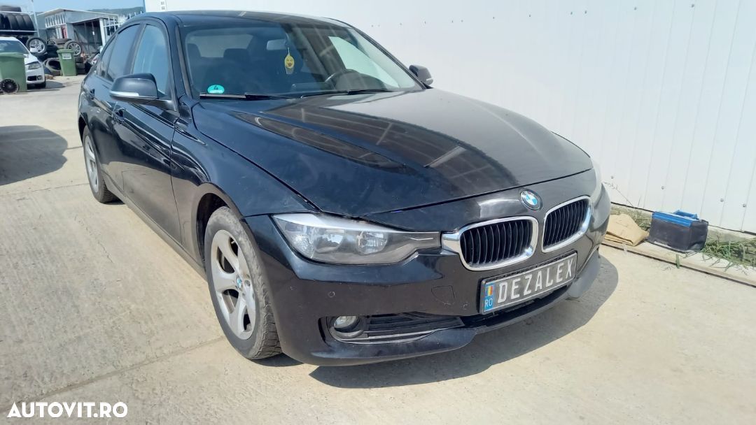 Dezmembrari BMW F30 2.0 d 184hp manual 2013 - 1