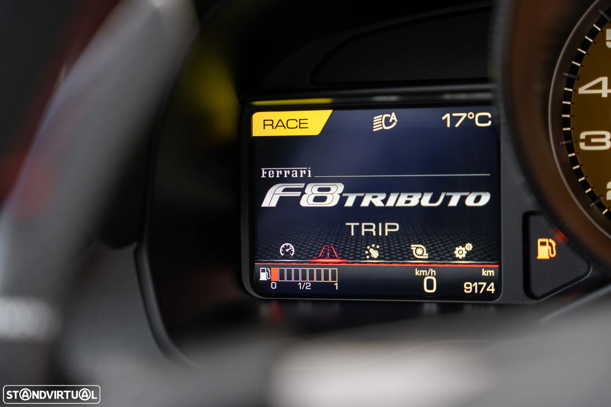 Ferrari F8 Tributo Standard - 29