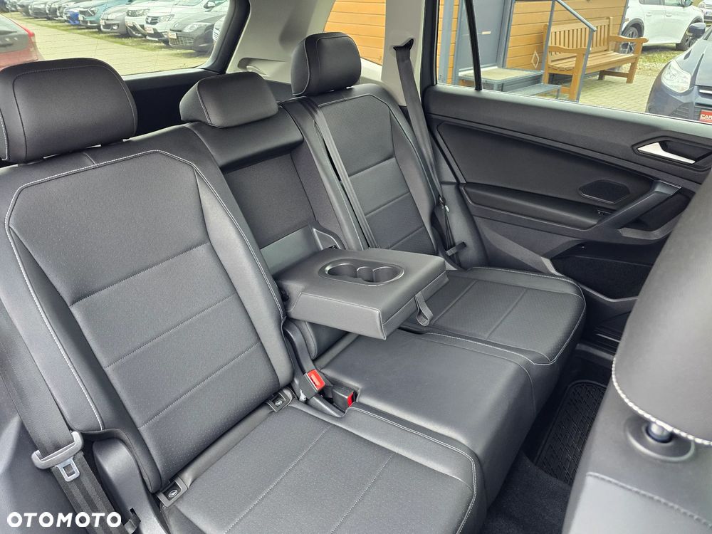 Volkswagen Tiguan Allspace - 14