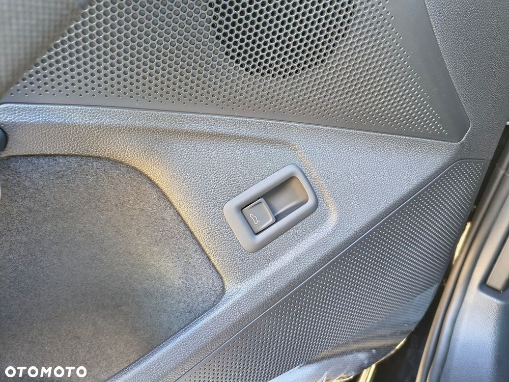 Skoda Superb 2.0 TDI SCR Drive DSG - 22