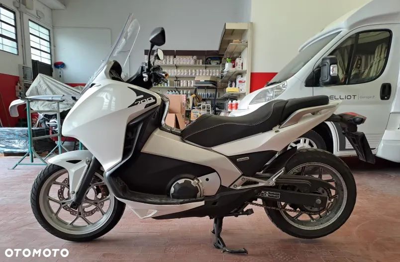HONDA INTEGRA NC 700 owiewka osłona boczek zbiornik silnik zawieszenie set podnóżek siedzenie chłodnica regulator moduł przełącznik przekaźnik licznik wiązka tłumiki arrow - 1