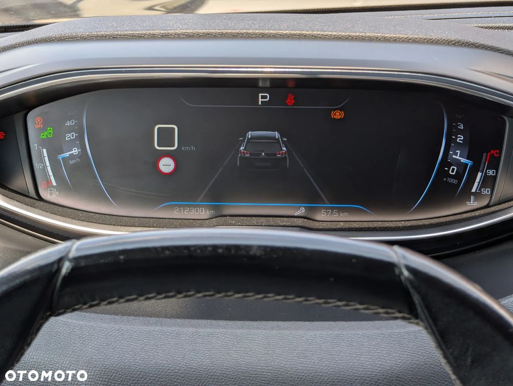 Peugeot 5008 BlueHDi 130 EAT8 Allure - 25