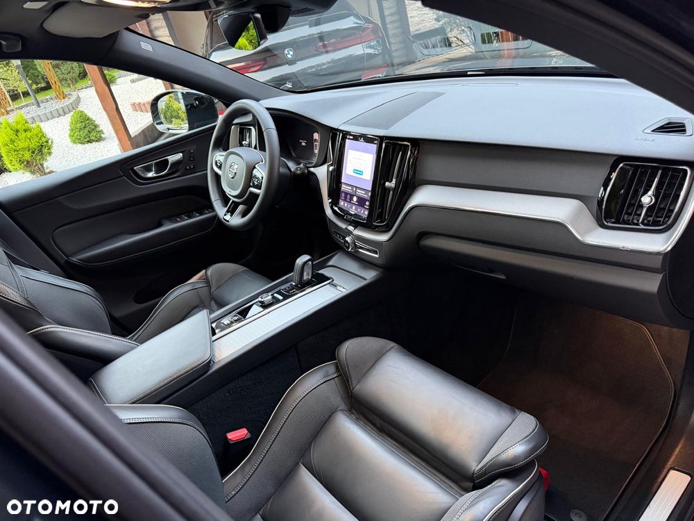 Volvo XC 60 B4 D Geartronic RDesign - 18