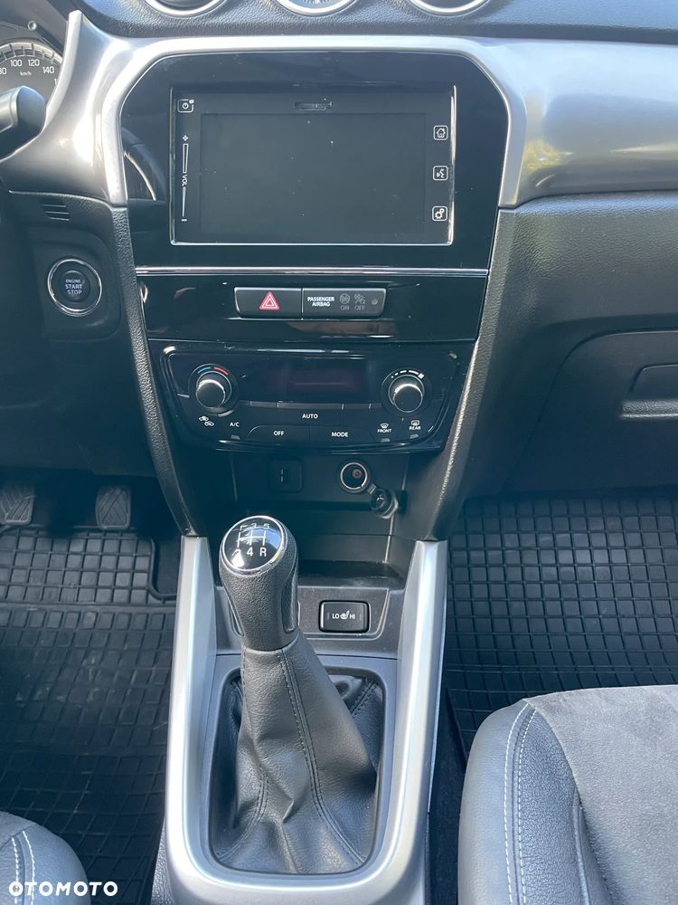 Suzuki Vitara 1.6 (4x4) Allgrip Comfort+ - 11