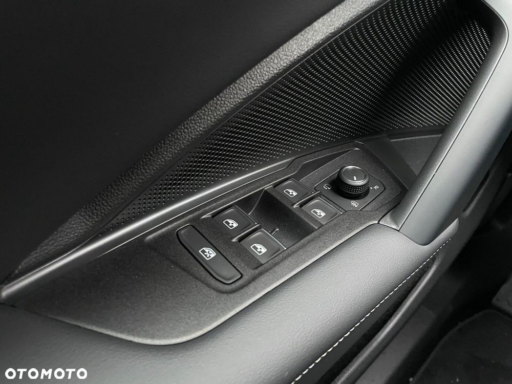 Volkswagen Tiguan 2.0 TDI 4Mot Elegance DSG - 23