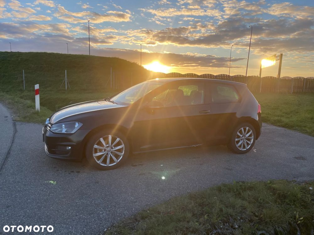 Volkswagen Golf - 3