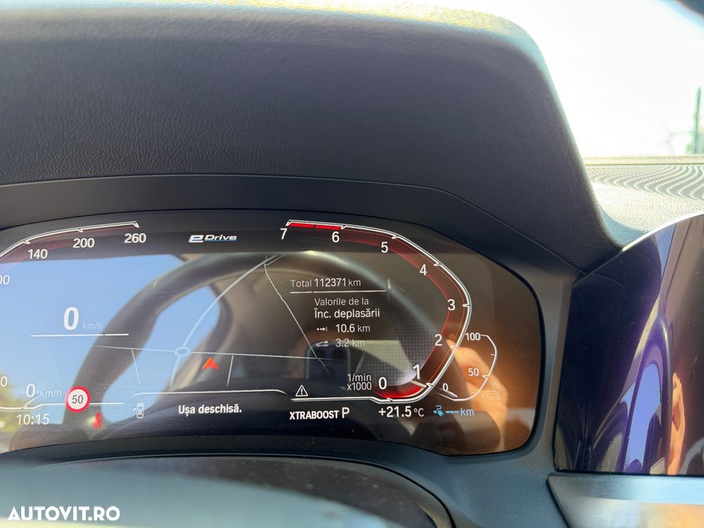 BMW Seria 3 330e xDrive Aut. - 17