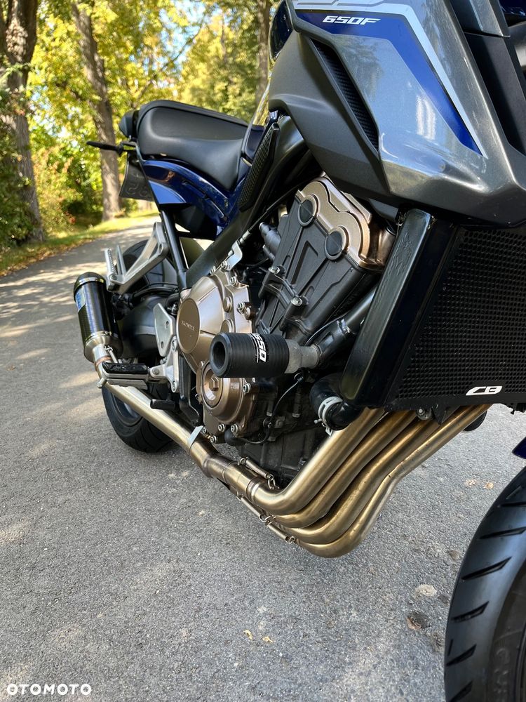 Honda CBF - 4