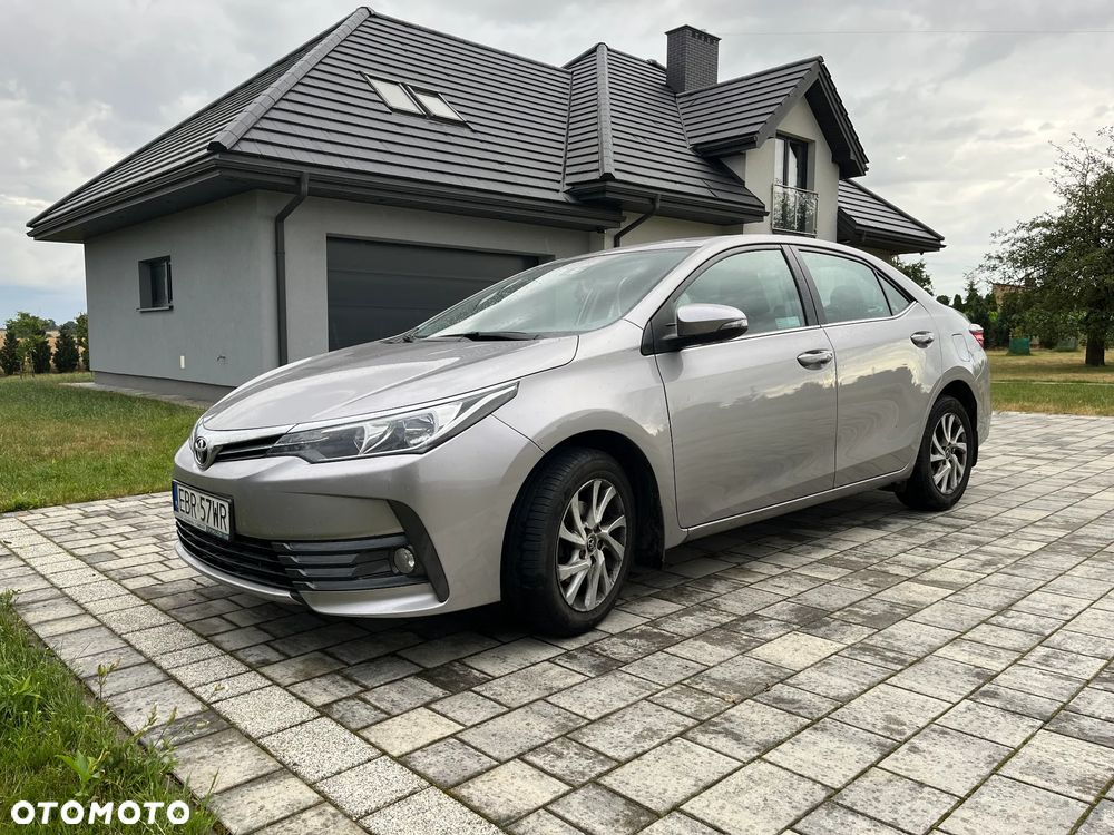 Toyota Corolla 1.6 Comfort - 2