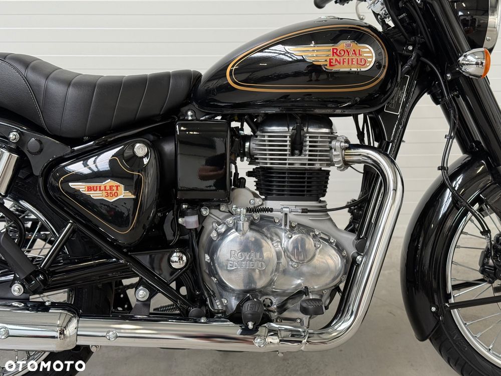 Royal Enfield Bullet - 13