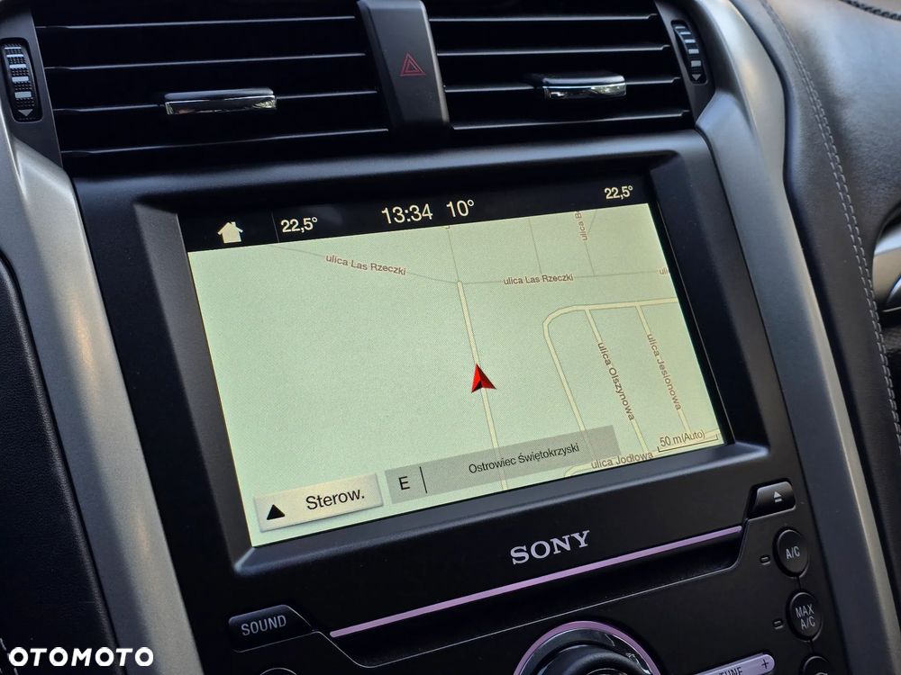 Ford Mondeo Vignale 2.0 Hybrid - 12