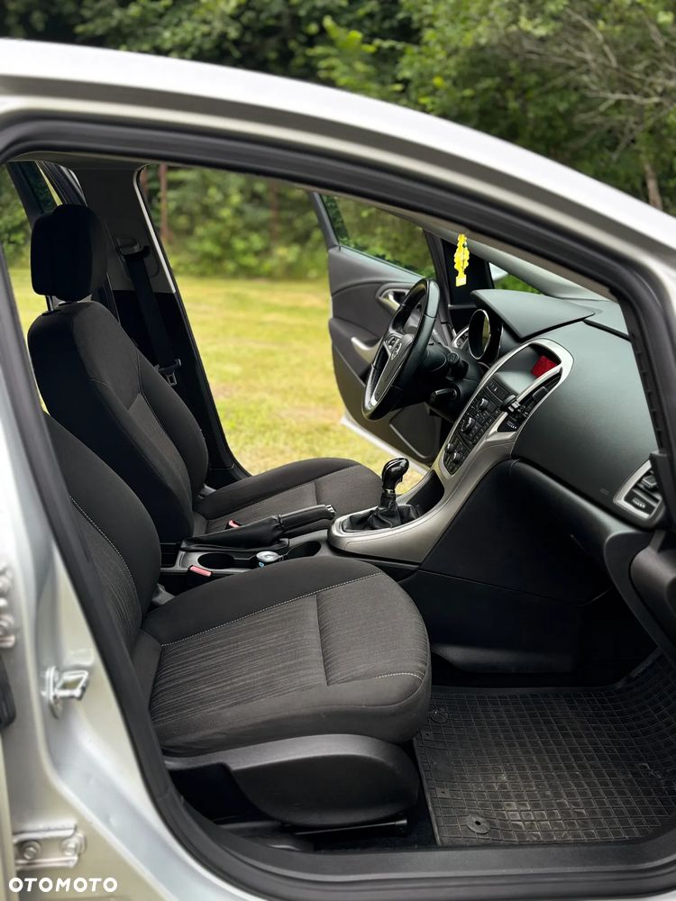 Opel Astra 1.4 Turbo - 13