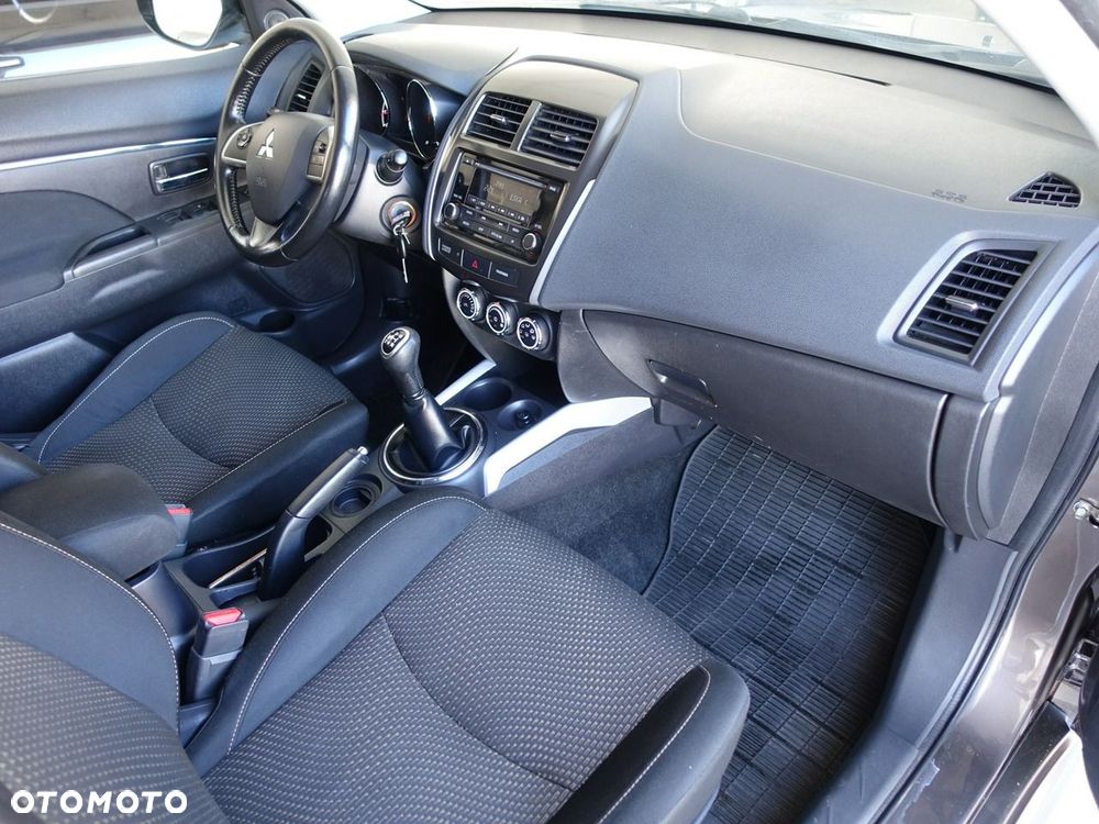 Mitsubishi ASX 1.6 2WD Edition - 19