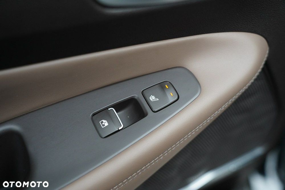 Hyundai Santa Fe - 22