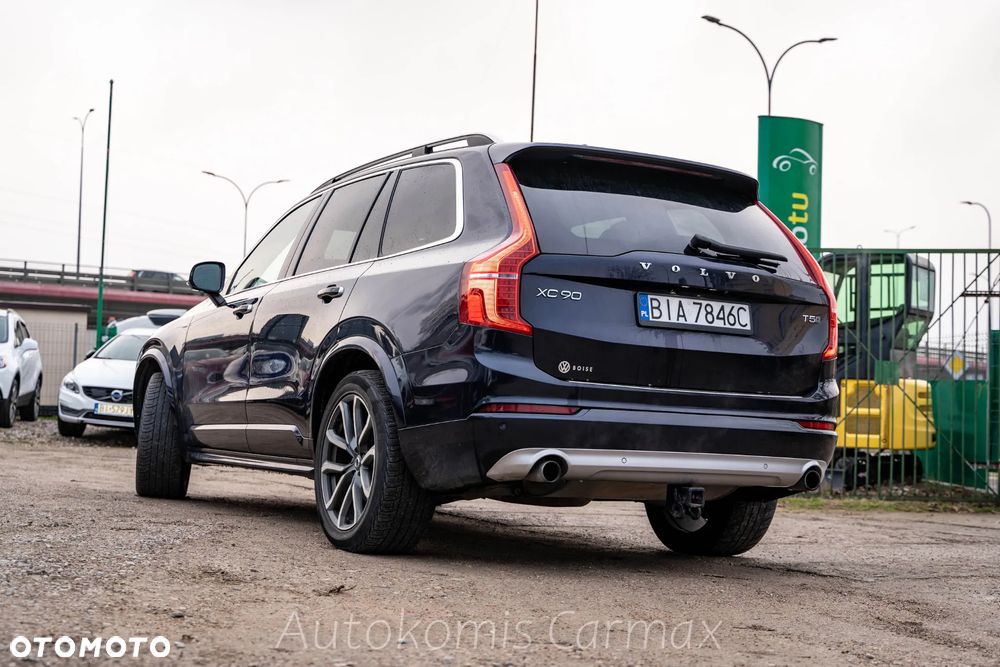 Volvo XC 90 T5 AWD Geartronic Momentum - 11