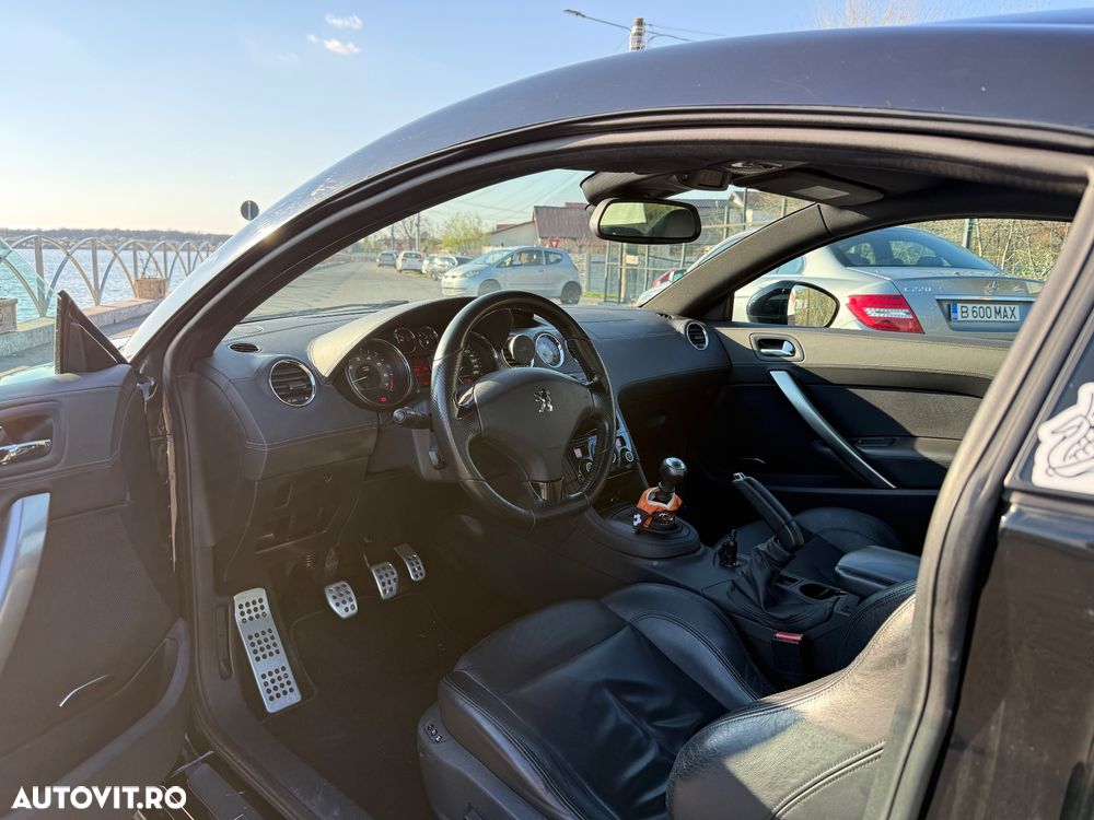 Peugeot RCZ 1.6 THP Sport - 10