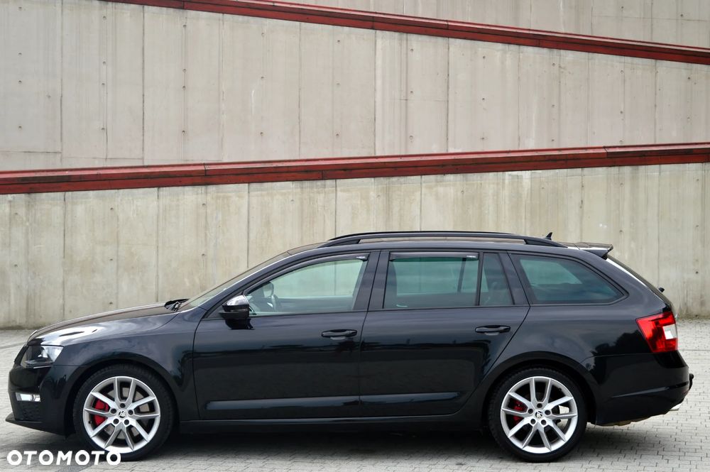 Skoda Octavia 2.0 TDI DSG RS - 7