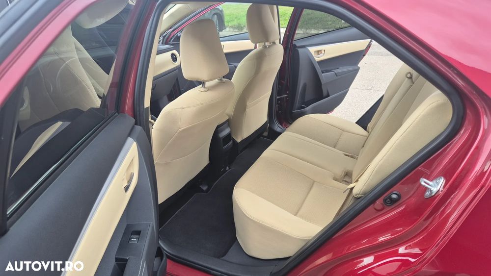 Toyota Corolla 1.6 Valvematic Anniversary - 11