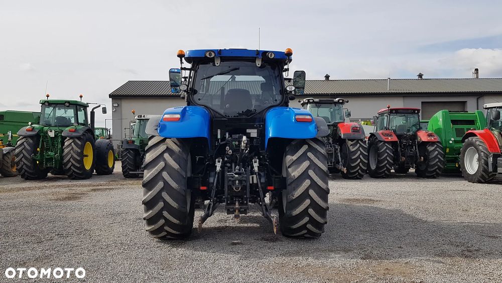 New Holland T7.200 AC 2013R - 32