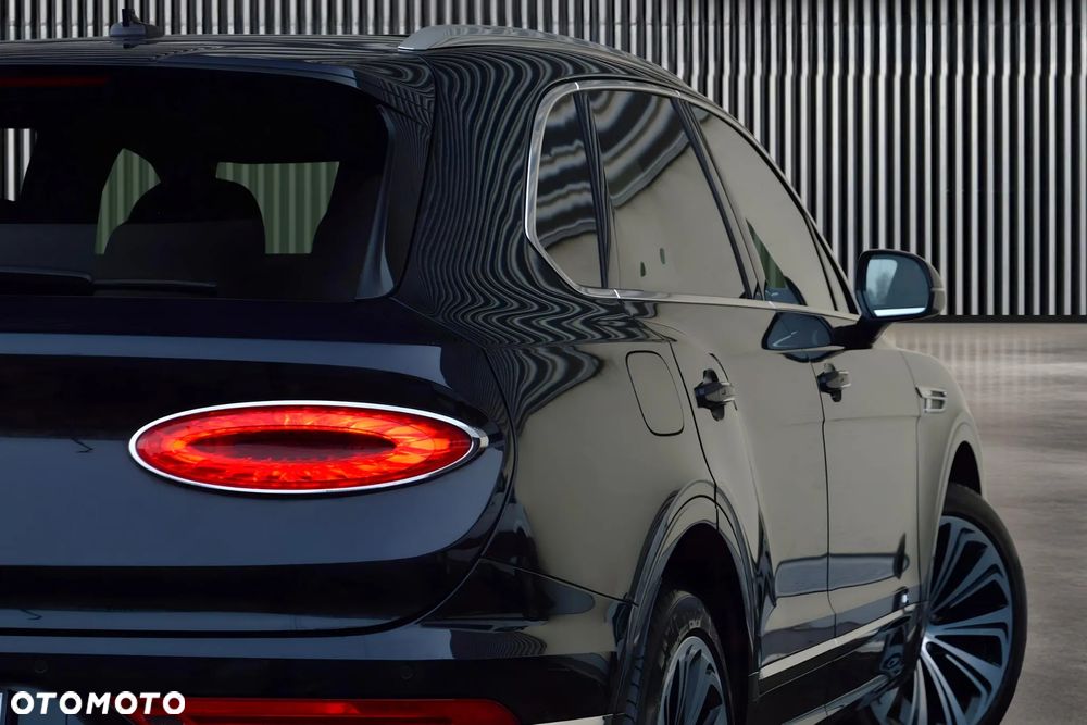 Bentley Bentayga V8 - 11