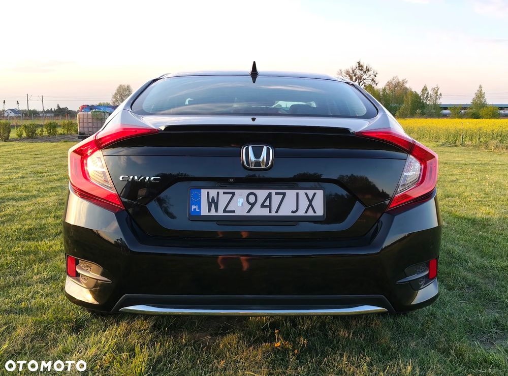 Honda Civic 1.5 i-VTEC Turbo CVT Elegance - 6