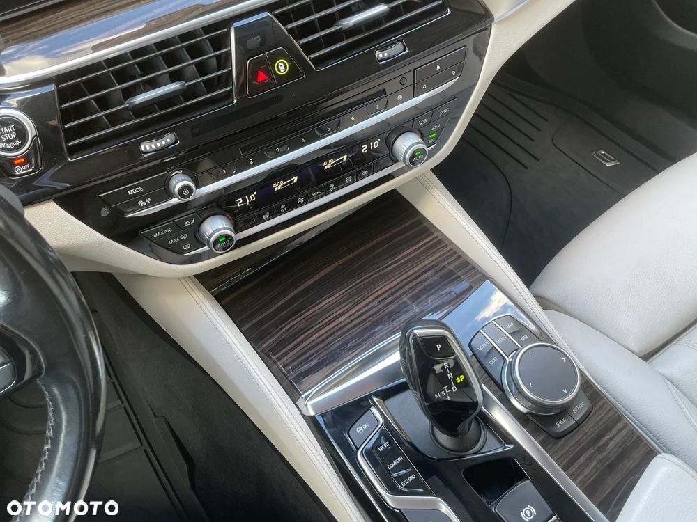 BMW 6GT 2019