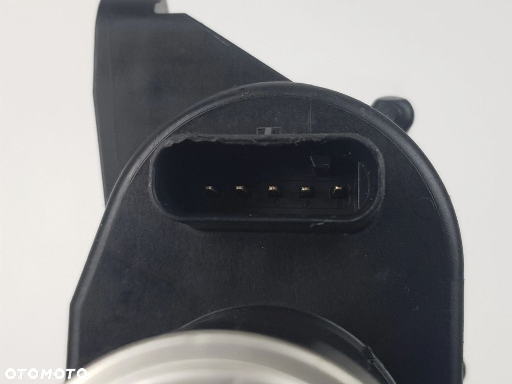 NOWY ORYGINALNY Nastawnik Siłownik klap kolektora Mercedes w213 w257 A6549062500 - 4
