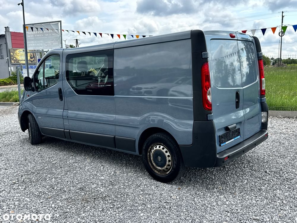 Opel Vivaro L2H1 - 12