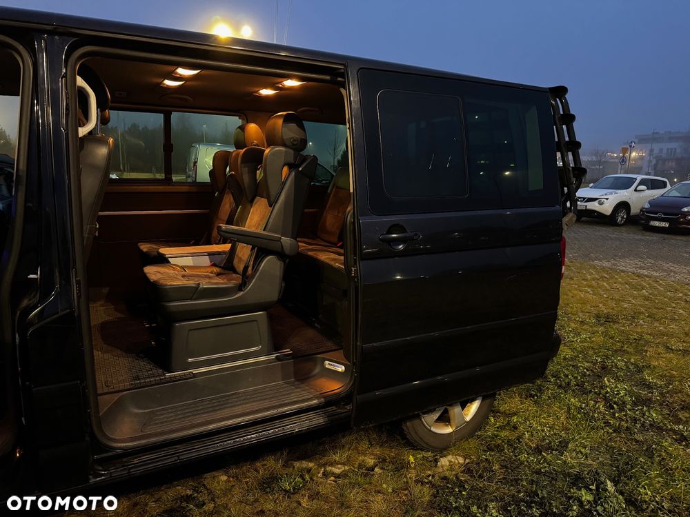 Volkswagen Multivan - 9