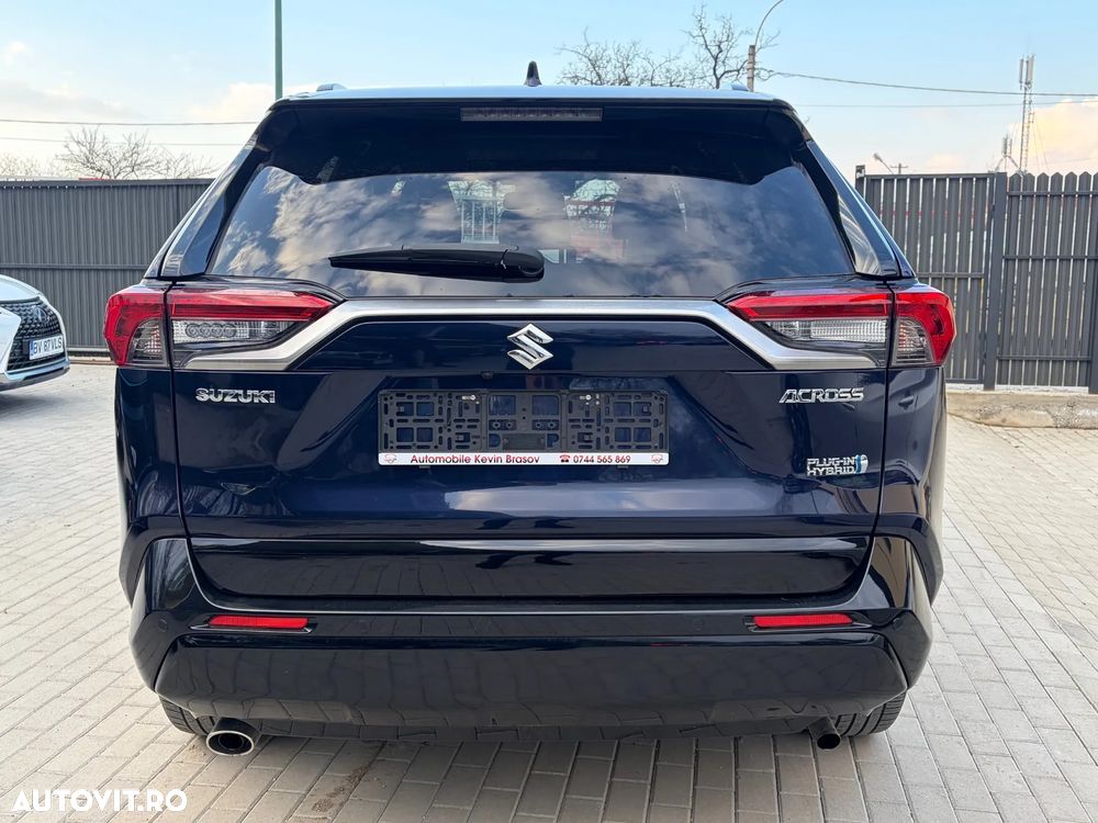 Suzuki Across PLUG-IN HYBRID - 10