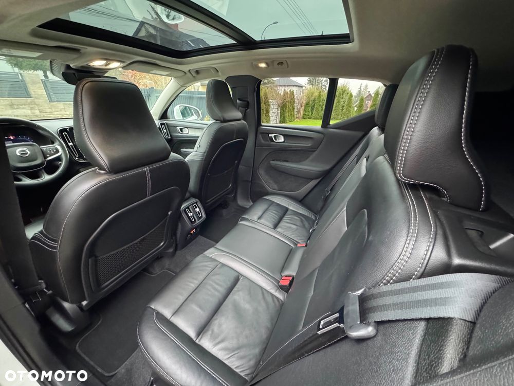 Volvo XC 40 B5 AWD Ultimate Bright - 15