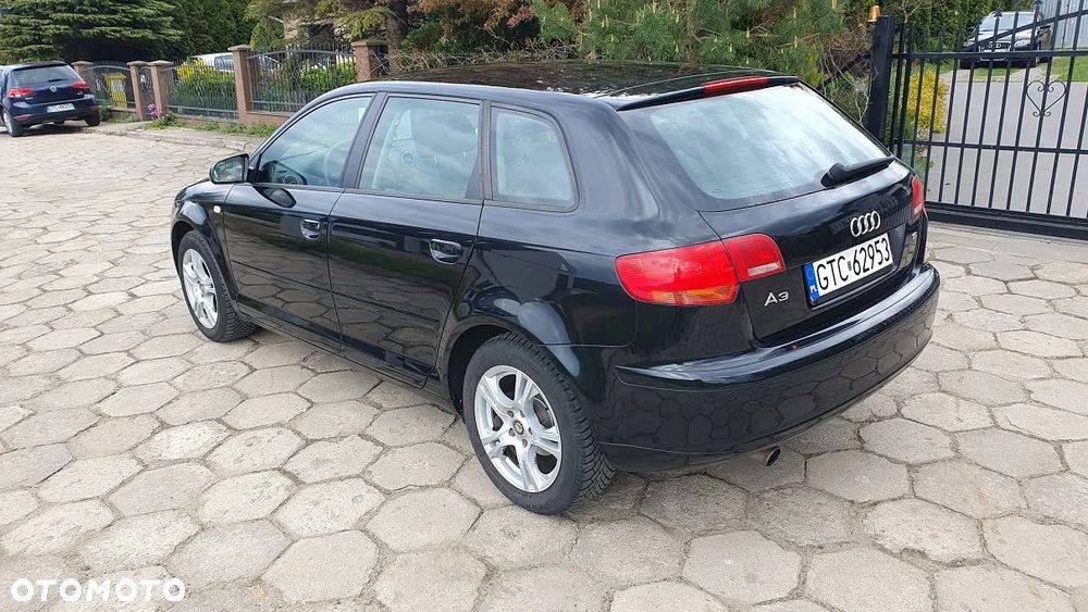 Audi A3 Sportback 1.6 Attraction - 3