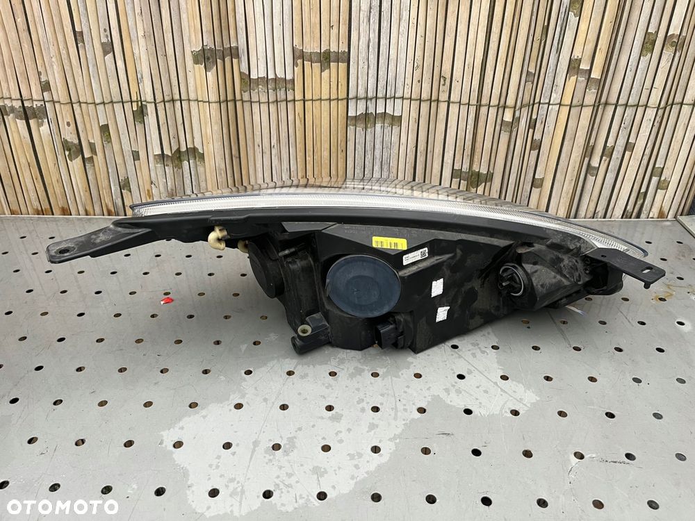 Ford Fiesta MK8 lampa lewa led L1BB-13E015-AC - 2